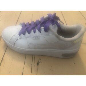 Fila womens shoes size 9.5 white